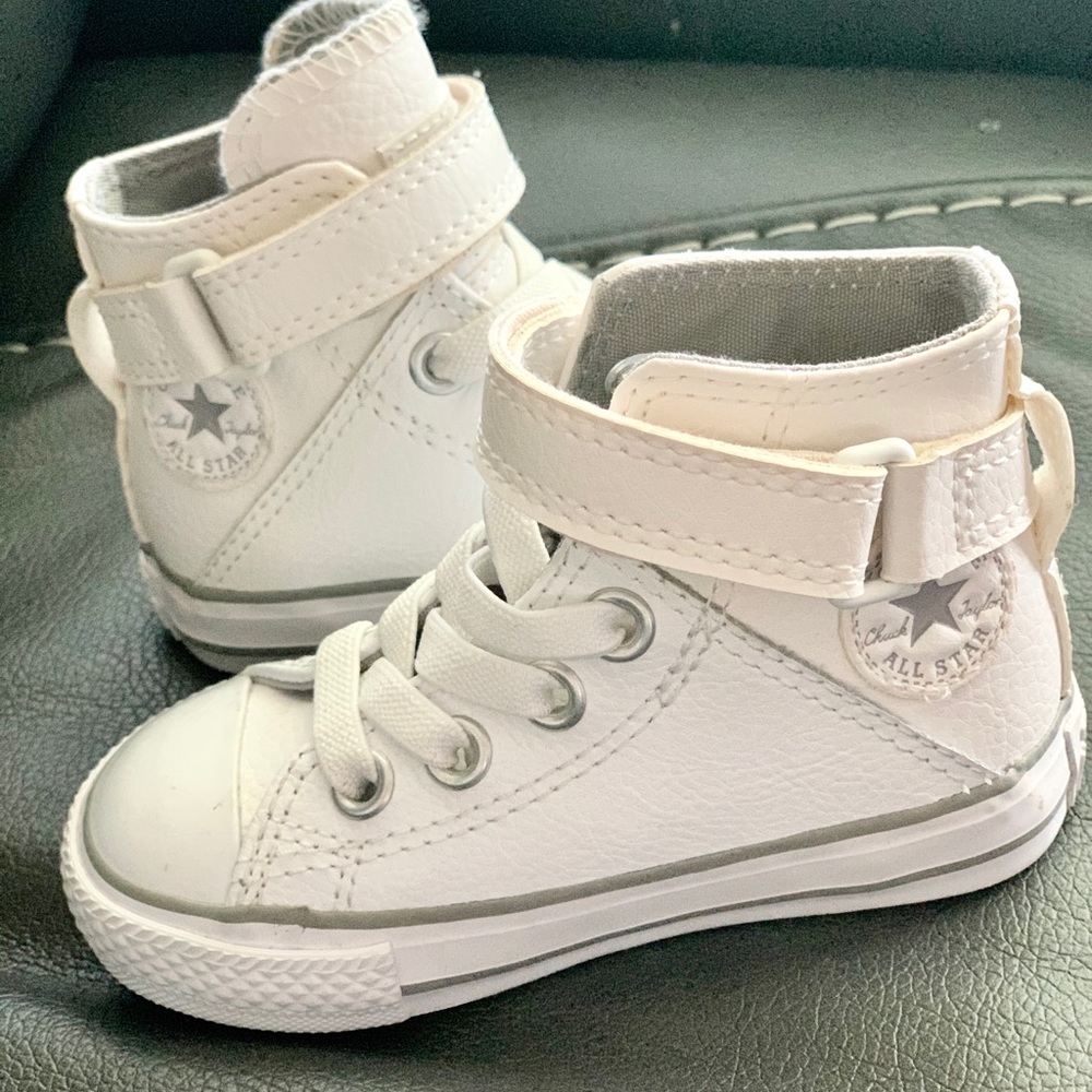 Converse hi-top infant shoes 5